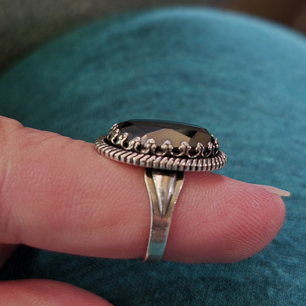 Elegant Black Onyx Ring. Checker Board Cut